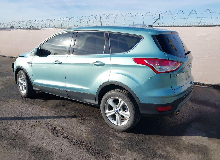 Photo 3 of 2013 Ford Escape SE (VIN 1FMCU0GX9DUC24799)