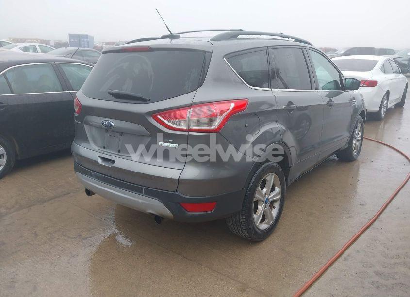 Photo 4 of 2013 Ford Escape SE (VIN 1FMCU0GX9DUC34359)