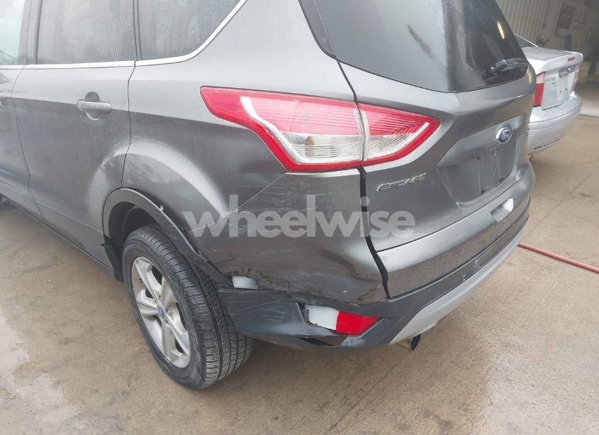 Photo 6 of 2013 Ford Escape SE (VIN 1FMCU0GX9DUC34359)