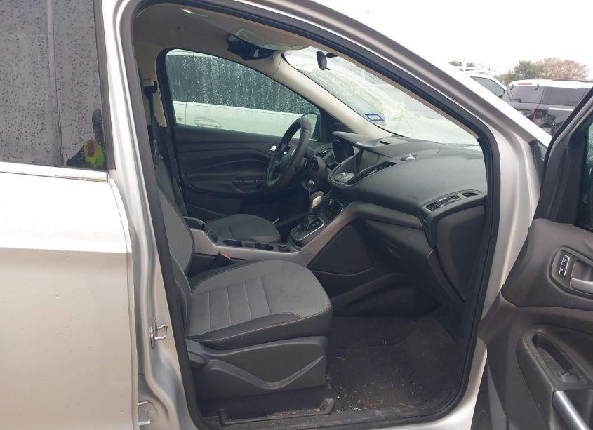 Photo 5 of 2013 Ford Escape SE (VIN 1FMCU0GX9DUC44910)