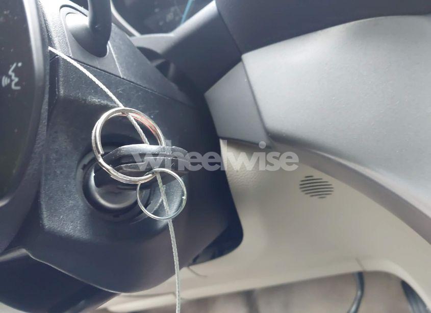 Photo 11 of 2013 Ford Escape SE (VIN 1FMCU0GX9DUD31996)