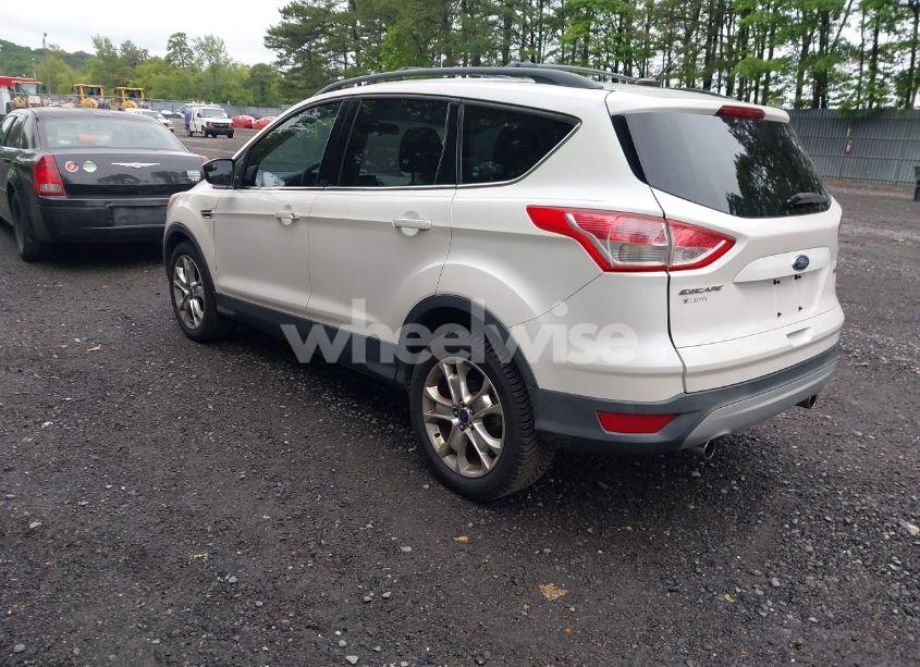 Photo 3 of 2013 Ford Escape SE (VIN 1FMCU0GX9DUD31996)