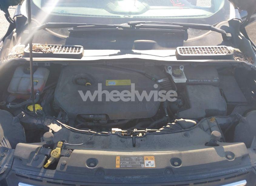 Photo 10 of 2013 Ford Escape SE (VIN 1FMCU0GX9DUD64920)