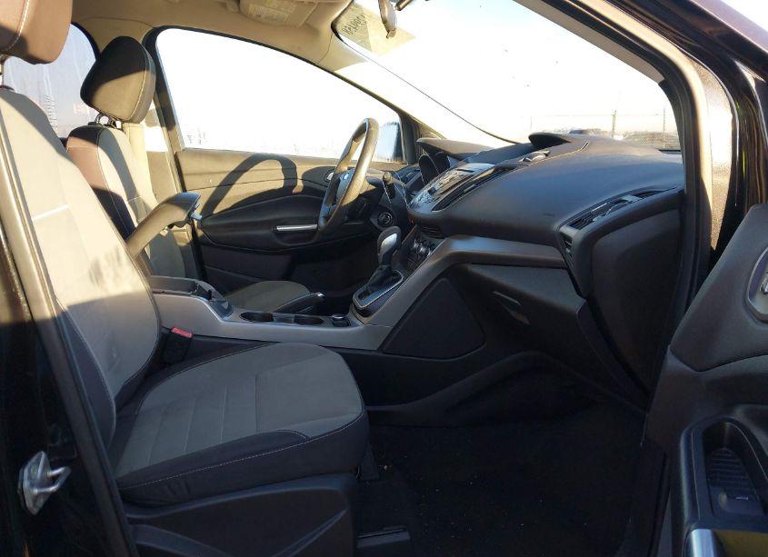 Photo 5 of 2014 Ford Escape SE (VIN 1FMCU0GX9EUA05584)