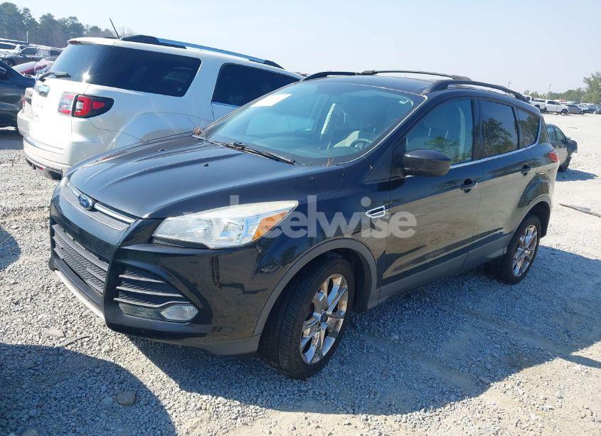 Photo 2 of 2014 Ford Escape SE (VIN 1FMCU0GX9EUA18867)
