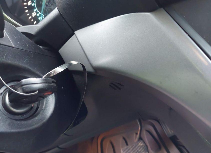 Photo 11 of 2014 Ford Escape SE (VIN 1FMCU0GX9EUA28895)