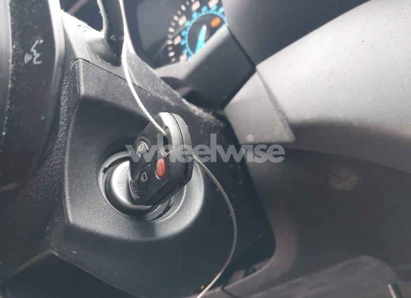 Photo 11 of 2014 Ford Escape SE (VIN 1FMCU0GX9EUA43431)