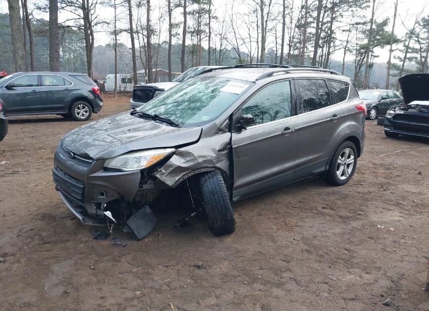 Photo 2 of 2014 Ford Escape SE (VIN 1FMCU0GX9EUA50752)