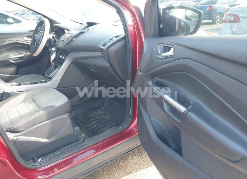 Photo 5 of 2014 Ford Escape SE (VIN 1FMCU0GX9EUA61640)