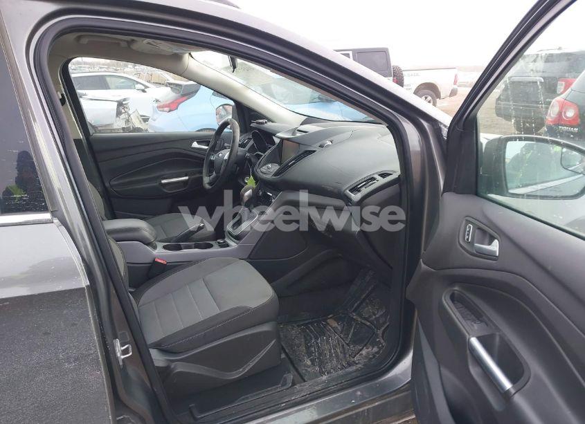 Photo 5 of 2014 Ford Escape SE (VIN 1FMCU0GX9EUB44193)