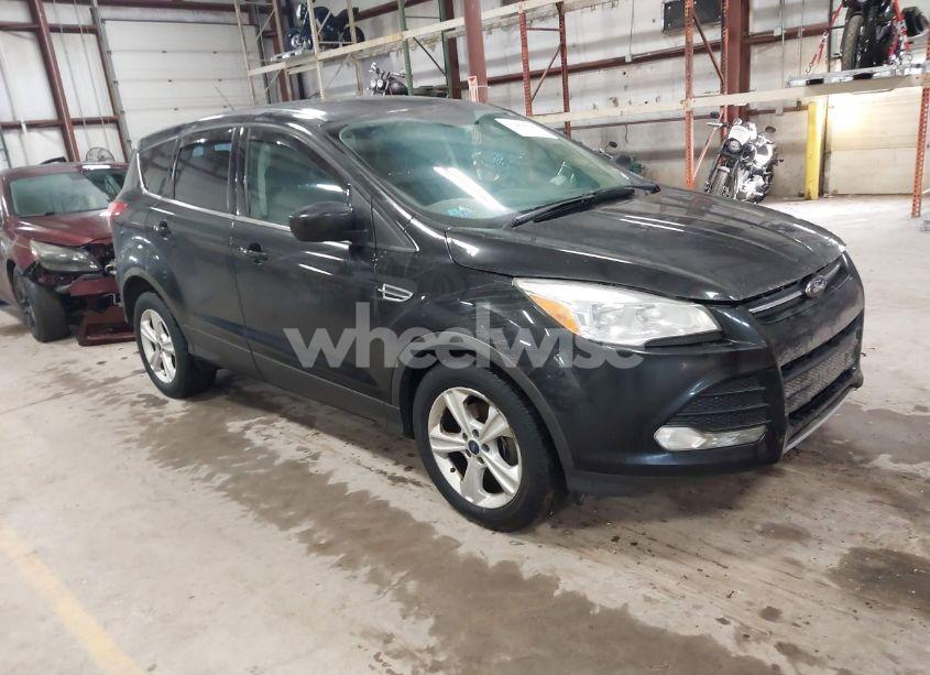 2014 Ford Escape SE (VIN 1FMCU0GX9EUB78523) main photo