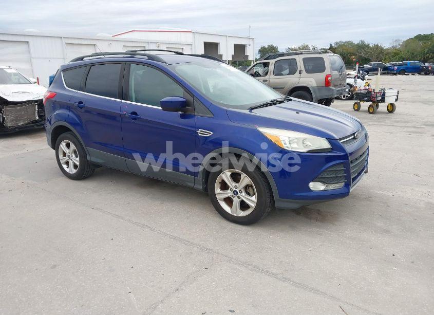2014 Ford Escape SE (VIN 1FMCU0GX9EUC06692) main photo