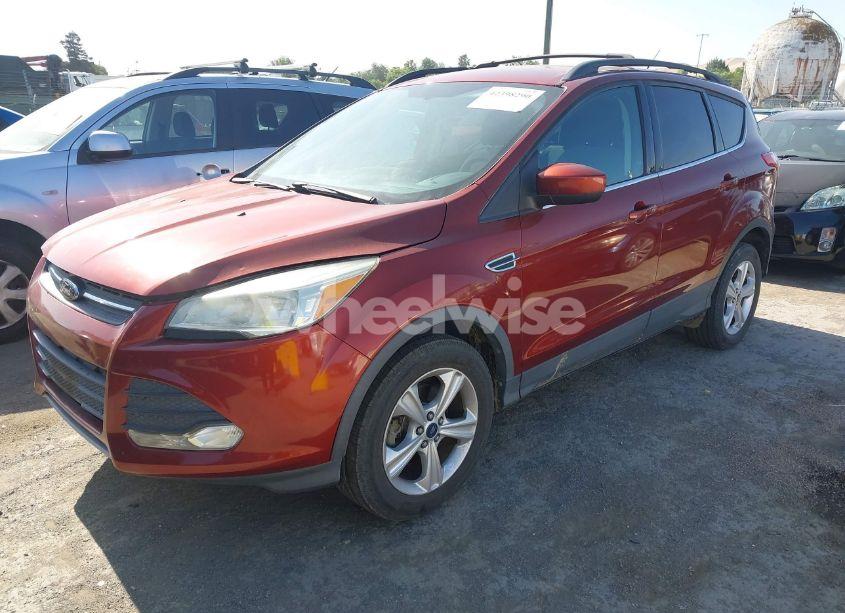 Photo 2 of 2014 Ford Escape SE (VIN 1FMCU0GX9EUC45587)