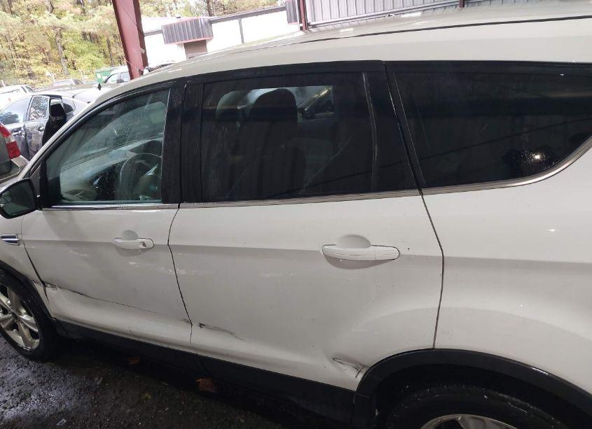 Photo 14 of 2014 Ford Escape SE (VIN 1FMCU0GX9EUC70053)