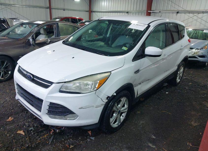 Photo 2 of 2014 Ford Escape SE (VIN 1FMCU0GX9EUC70053)