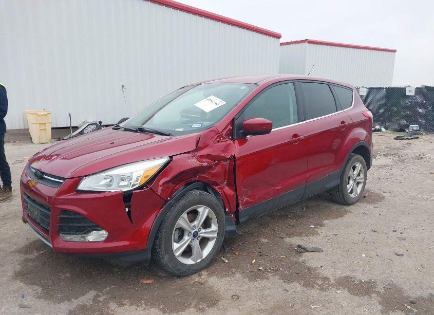 Photo 2 of 2014 Ford Escape SE (VIN 1FMCU0GX9EUE50200)