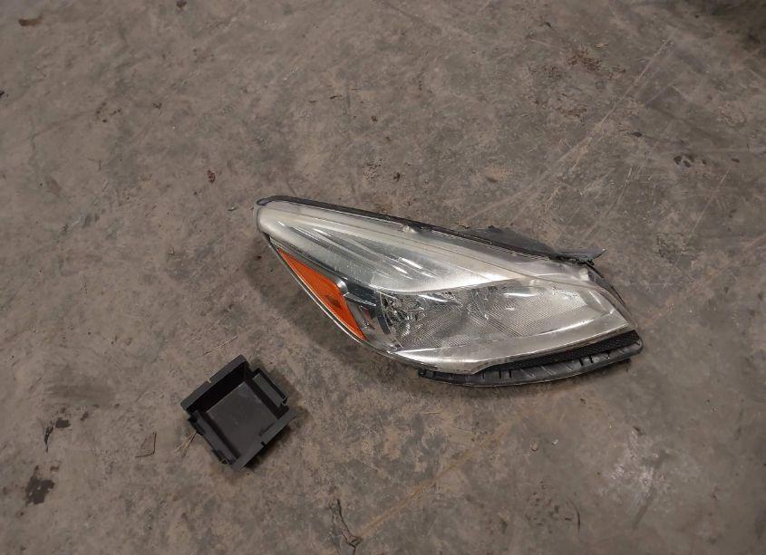 Photo 12 of 2015 Ford Escape SE (VIN 1FMCU0GX9FUA07997)