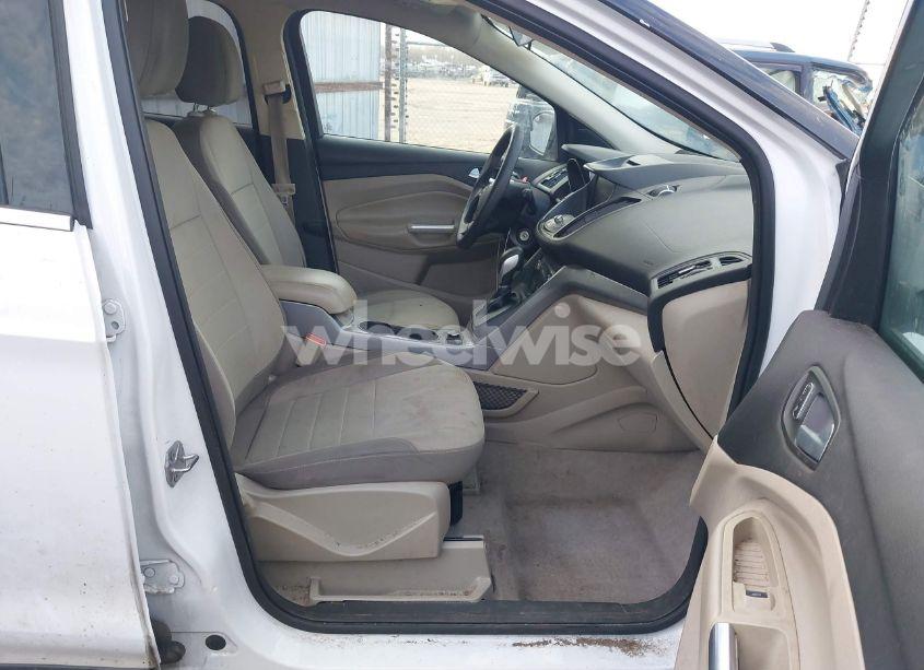 Photo 5 of 2015 Ford Escape SE (VIN 1FMCU0GX9FUA53751)