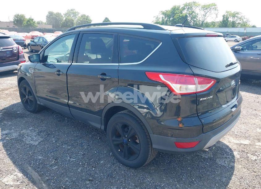 Photo 3 of 2015 Ford Escape SE (VIN 1FMCU0GX9FUB46219)