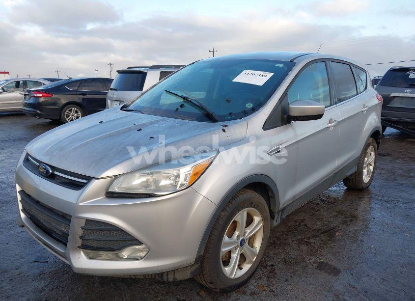 Photo 2 of 2015 Ford Escape SE (VIN 1FMCU0GX9FUC89008)