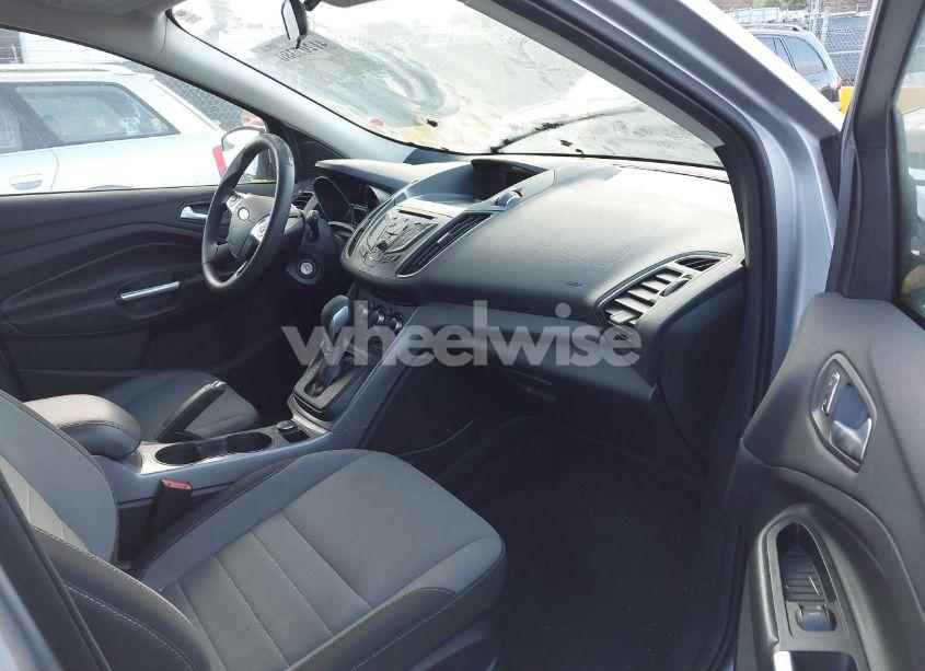 Photo 5 of 2015 Ford Escape SE (VIN 1FMCU0GX9FUC89008)