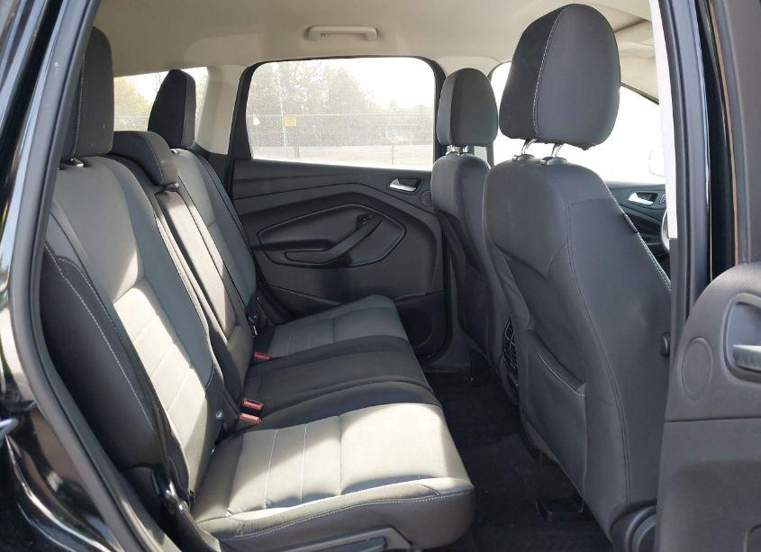 Photo 8 of 2016 Ford Escape SE (VIN 1FMCU0GX9GUA43674)