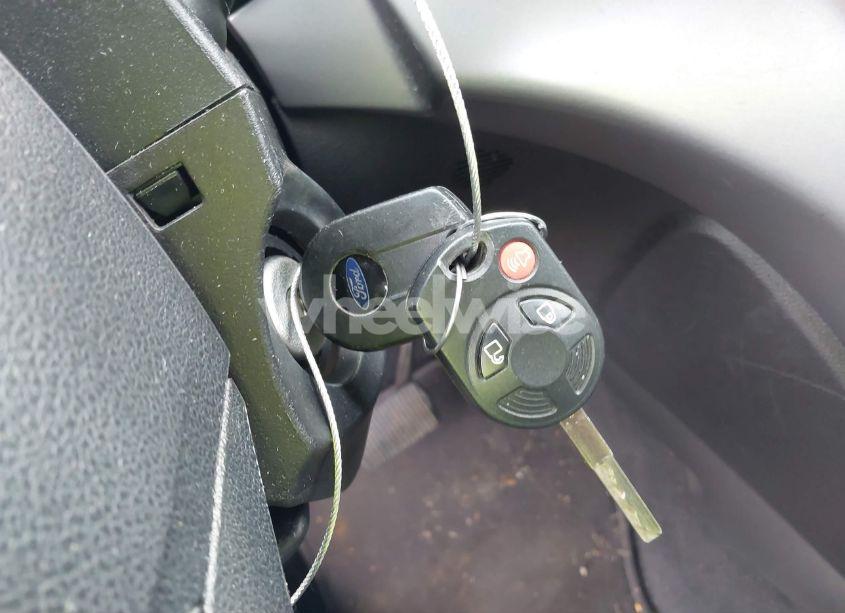 Photo 11 of 2016 Ford Escape SE (VIN 1FMCU0GX9GUB07146)