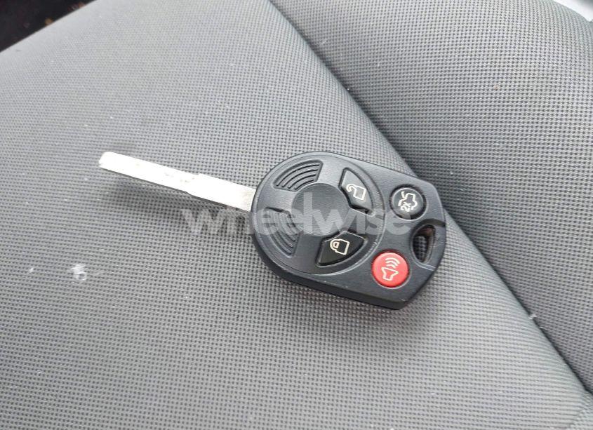 Photo 11 of 2016 Ford Escape SE (VIN 1FMCU0GX9GUB43872)