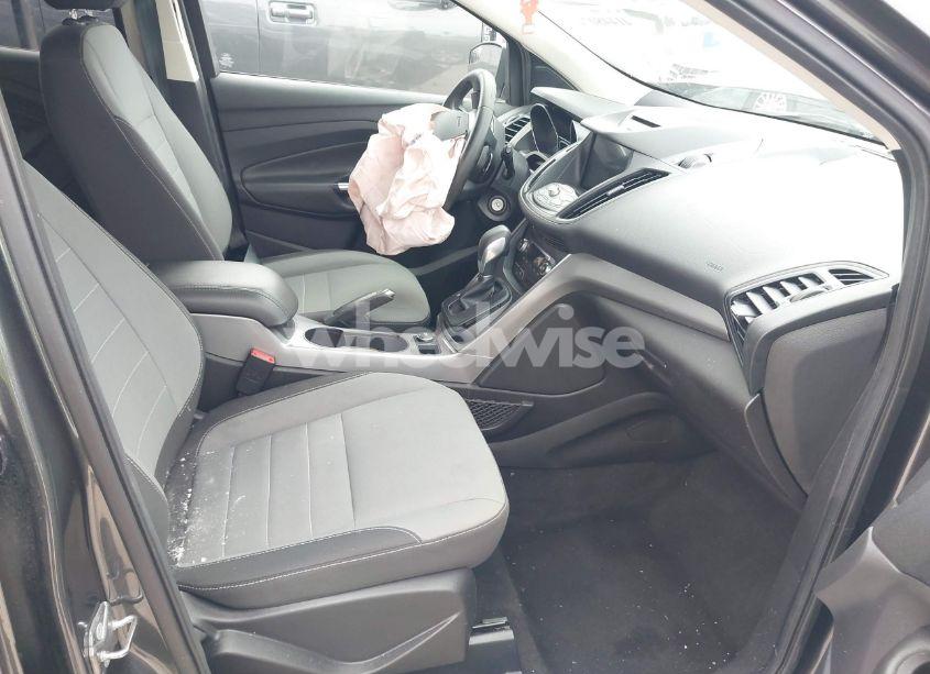 Photo 5 of 2016 Ford Escape SE (VIN 1FMCU0GX9GUB43872)