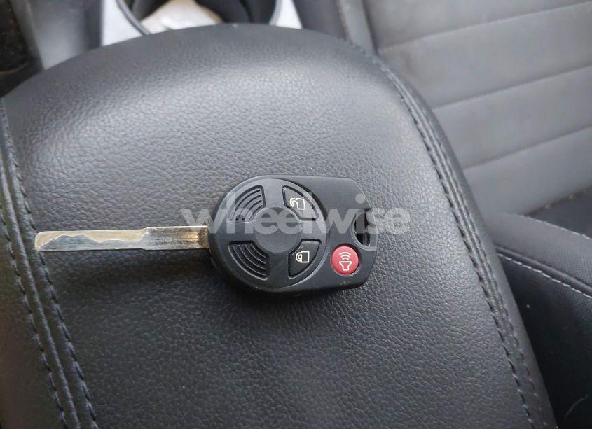 Photo 11 of 2016 Ford Escape SE (VIN 1FMCU0GX9GUB90836)