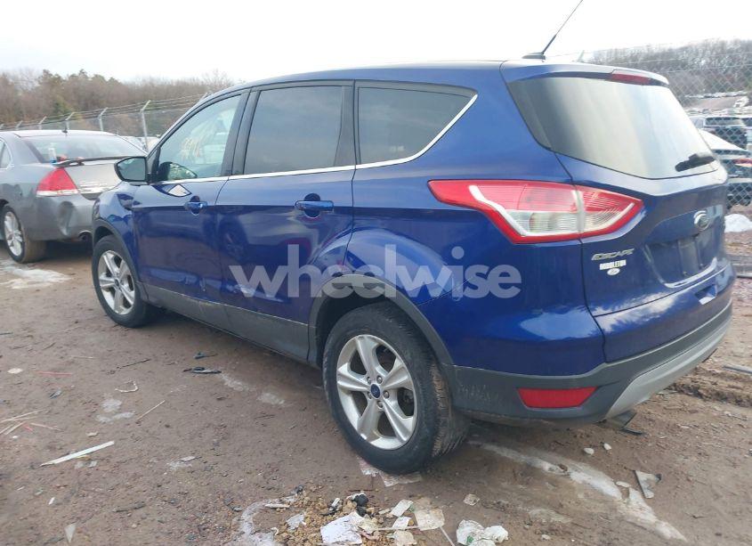 Photo 3 of 2016 Ford Escape SE (VIN 1FMCU0GX9GUB90836)