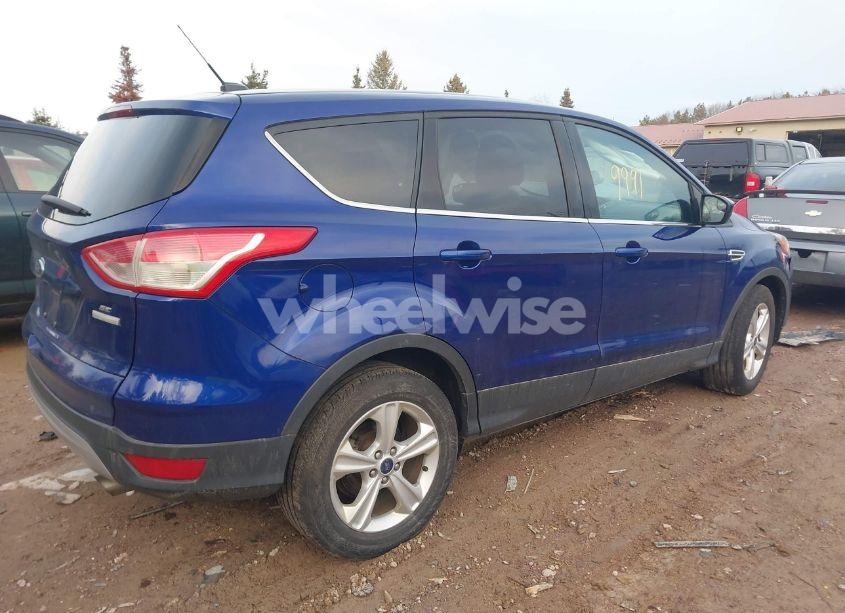 Photo 4 of 2016 Ford Escape SE (VIN 1FMCU0GX9GUB90836)