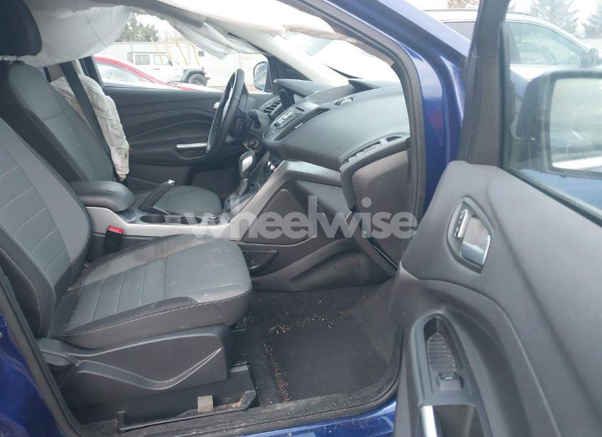 Photo 5 of 2016 Ford Escape SE (VIN 1FMCU0GX9GUB90836)