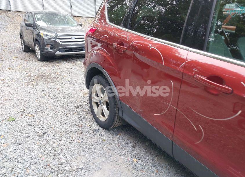 Photo 14 of 2016 Ford Escape SE (VIN 1FMCU0GX9GUB91906)