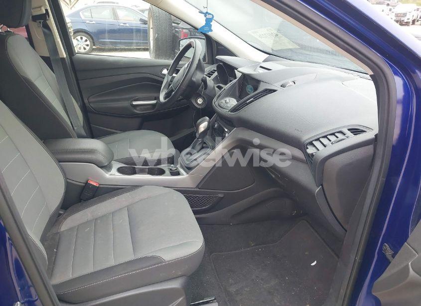 Photo 5 of 2016 Ford Escape SE (VIN 1FMCU0GX9GUB93543)