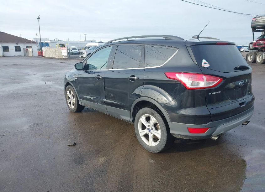 Photo 3 of 2016 Ford Escape SE (VIN 1FMCU0GX9GUC40151)