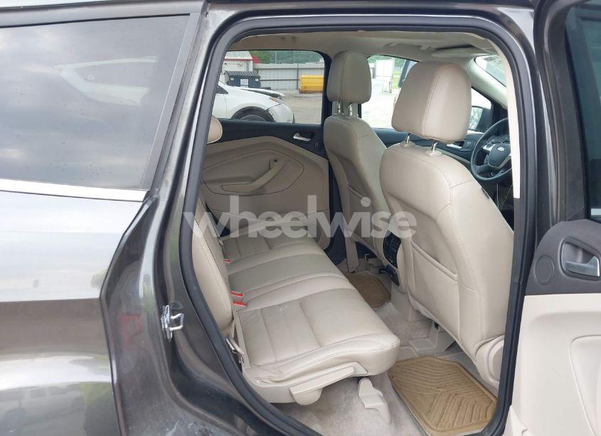 Photo 8 of 2016 Ford Escape SE (VIN 1FMCU0GX9GUC56396)