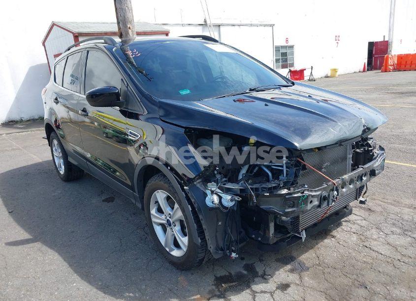 2016 Ford Escape SE (VIN 1FMCU0GX9GUC60433) main photo