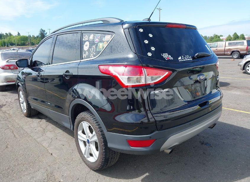 Photo 3 of 2016 Ford Escape SE (VIN 1FMCU0GX9GUC60433)