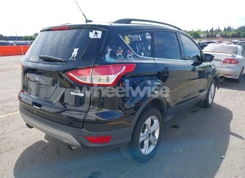 Photo 4 of 2016 Ford Escape SE (VIN 1FMCU0GX9GUC60433)
