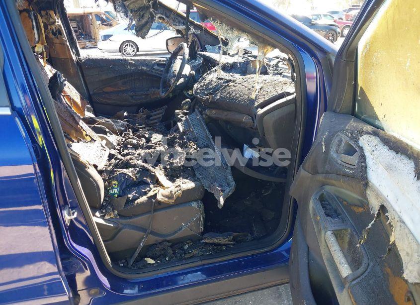 Photo 5 of 2013 Ford Escape SE (VIN 1FMCU0GXXDUA04233)