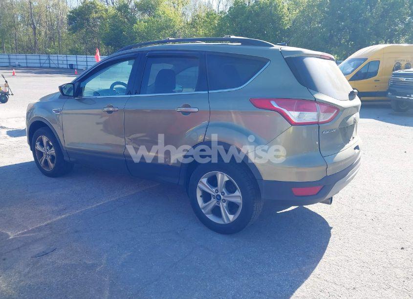 Photo 3 of 2013 Ford Escape SE (VIN 1FMCU0GXXDUA15555)