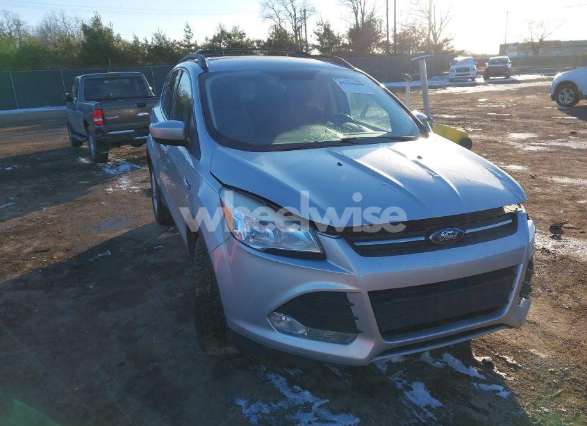 2013 Ford Escape SE (VIN 1FMCU0GXXDUA23994) main photo