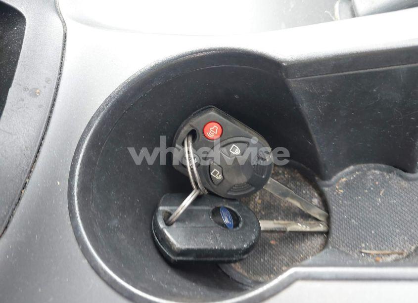 Photo 11 of 2013 Ford Escape SE (VIN 1FMCU0GXXDUA47907)