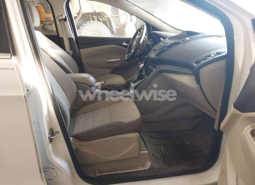 Photo 5 of 2013 Ford Escape SE (VIN 1FMCU0GXXDUA80485)