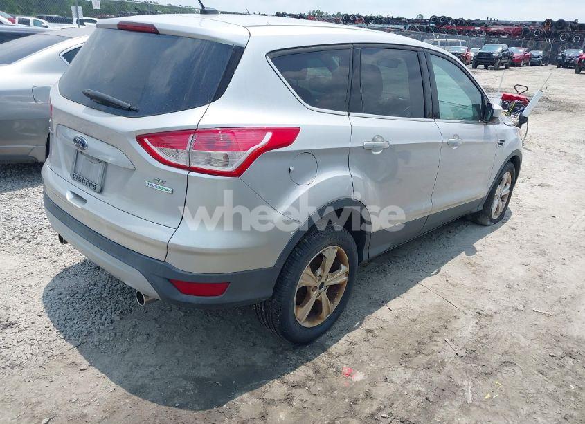 Photo 4 of 2013 Ford Escape SE (VIN 1FMCU0GXXDUB51801)