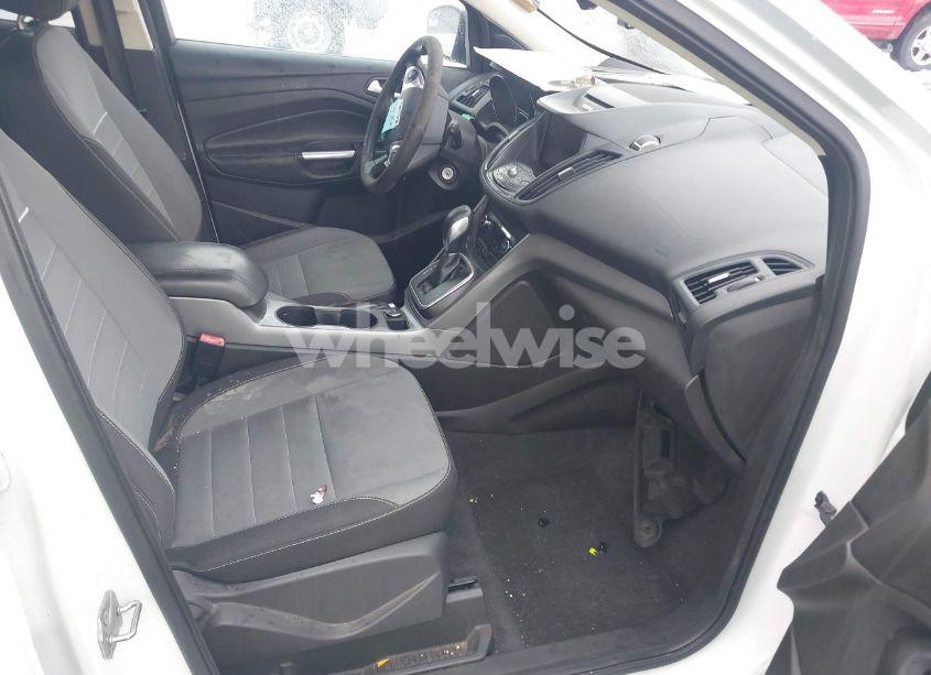 Photo 5 of 2013 Ford Escape SE (VIN 1FMCU0GXXDUB84944)