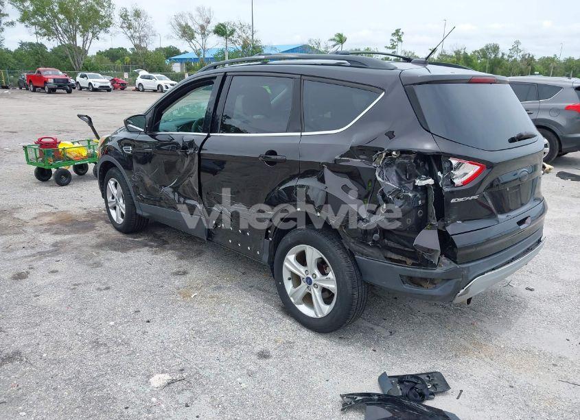 Photo 3 of 2013 Ford Escape SE (VIN 1FMCU0GXXDUC69380)