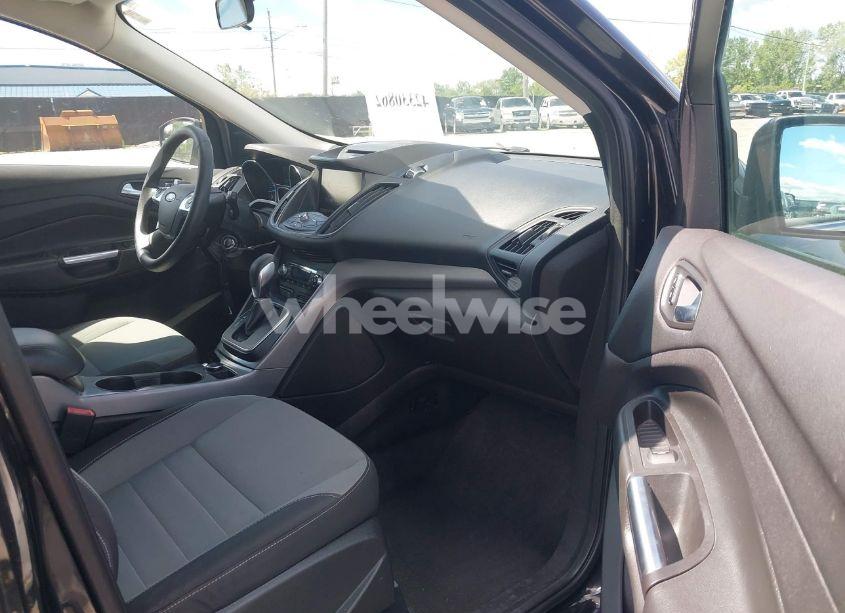 Photo 5 of 2013 Ford Escape SE (VIN 1FMCU0GXXDUC84509)