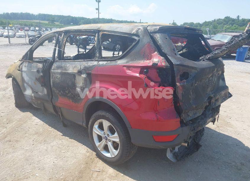 Photo 3 of 2013 Ford Escape SE (VIN 1FMCU0GXXDUC90830)